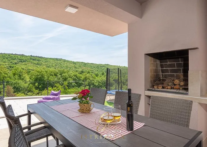 Manola By Istrialux Ripenda Kras